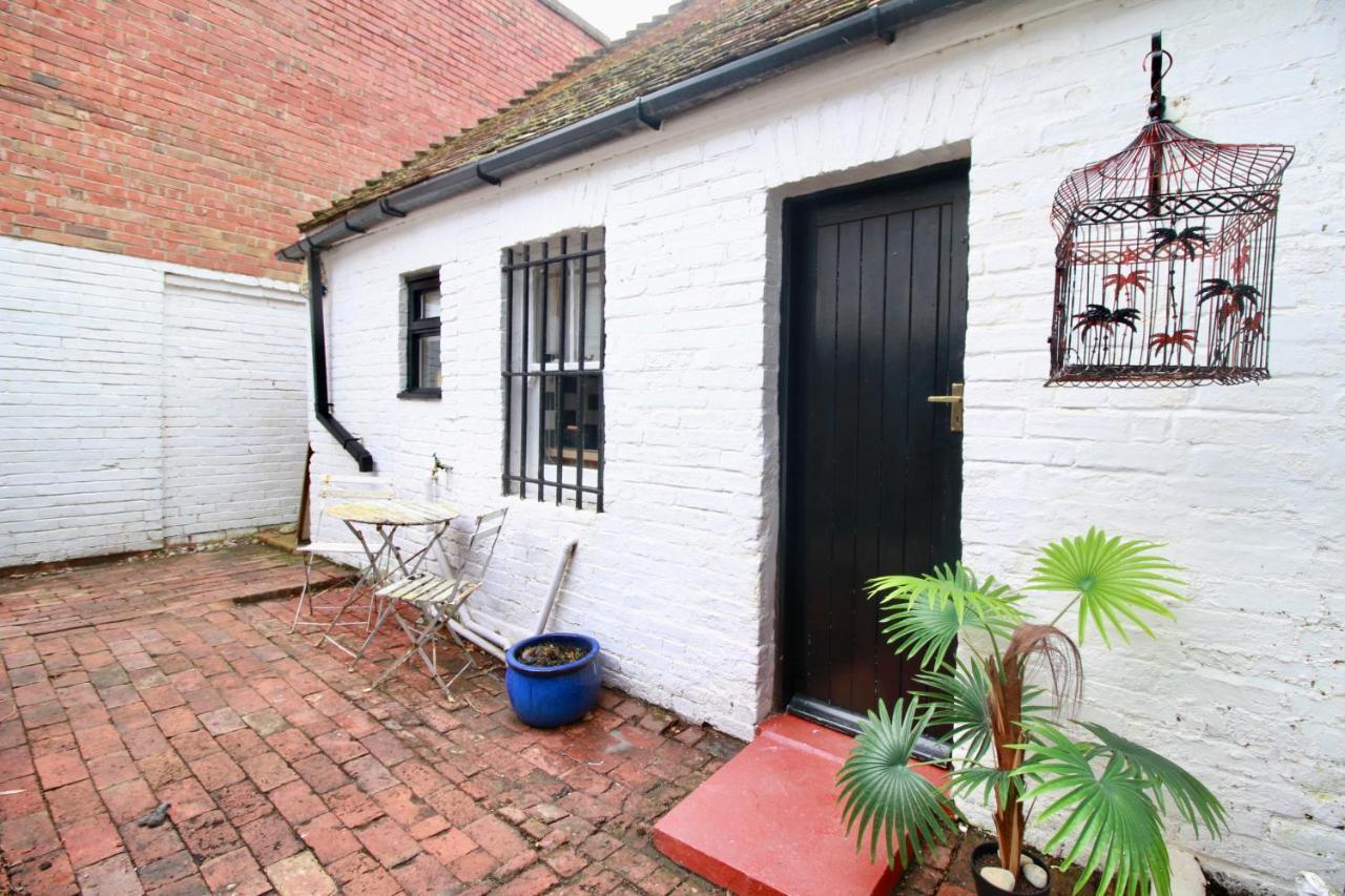 The Little Cottage By Air Premier Seaford Exterior foto